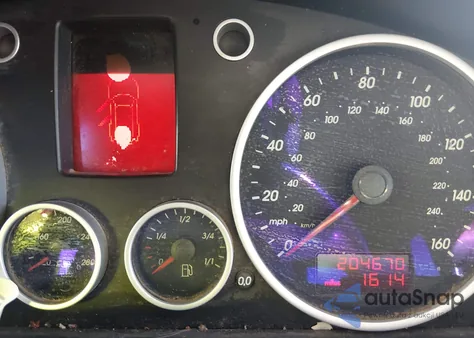 2004 Volkswagen Touareg V6 z USA, uszkodzony, nr VIN WVGBC67L54D006499